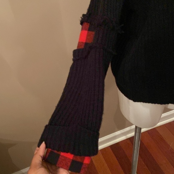 Vintage Havana Black and Red Scoop Neck Plaid Patchwork Pullover Sweater - Picture 3 of 6